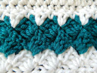 Brick Stitch crochet tutorial by Crafting Friends Designs